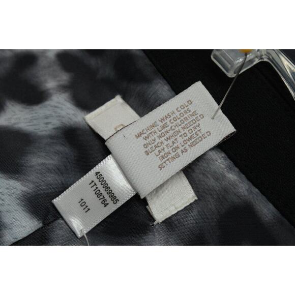 Chico's Black Blazer Womens XL 16 Gray Animal Print Lining Surgeon Cuffs size 3 - Picture 6 of 7